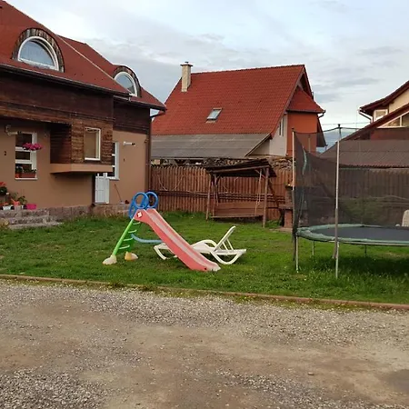 Apartament Lend In The Garden Miercurea Ciuc