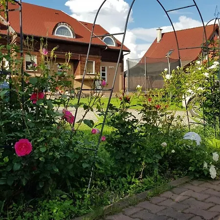 Apartament Lend In The Garden *