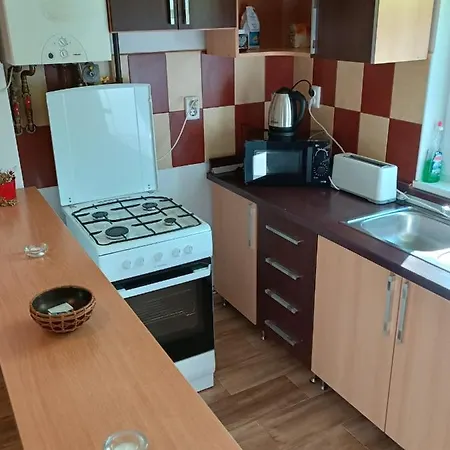 Lend In The Garden Apartament